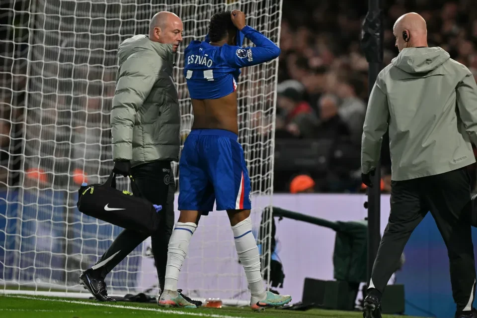 Chelsea teenager Estevao "devastated" and in tears following early hamstring withdrawal